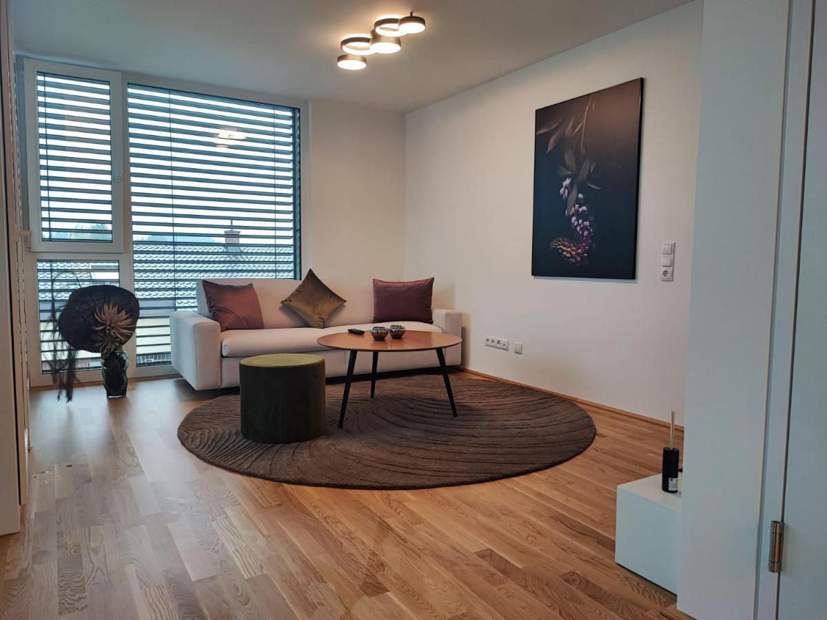 Wohlfühlapartments In *